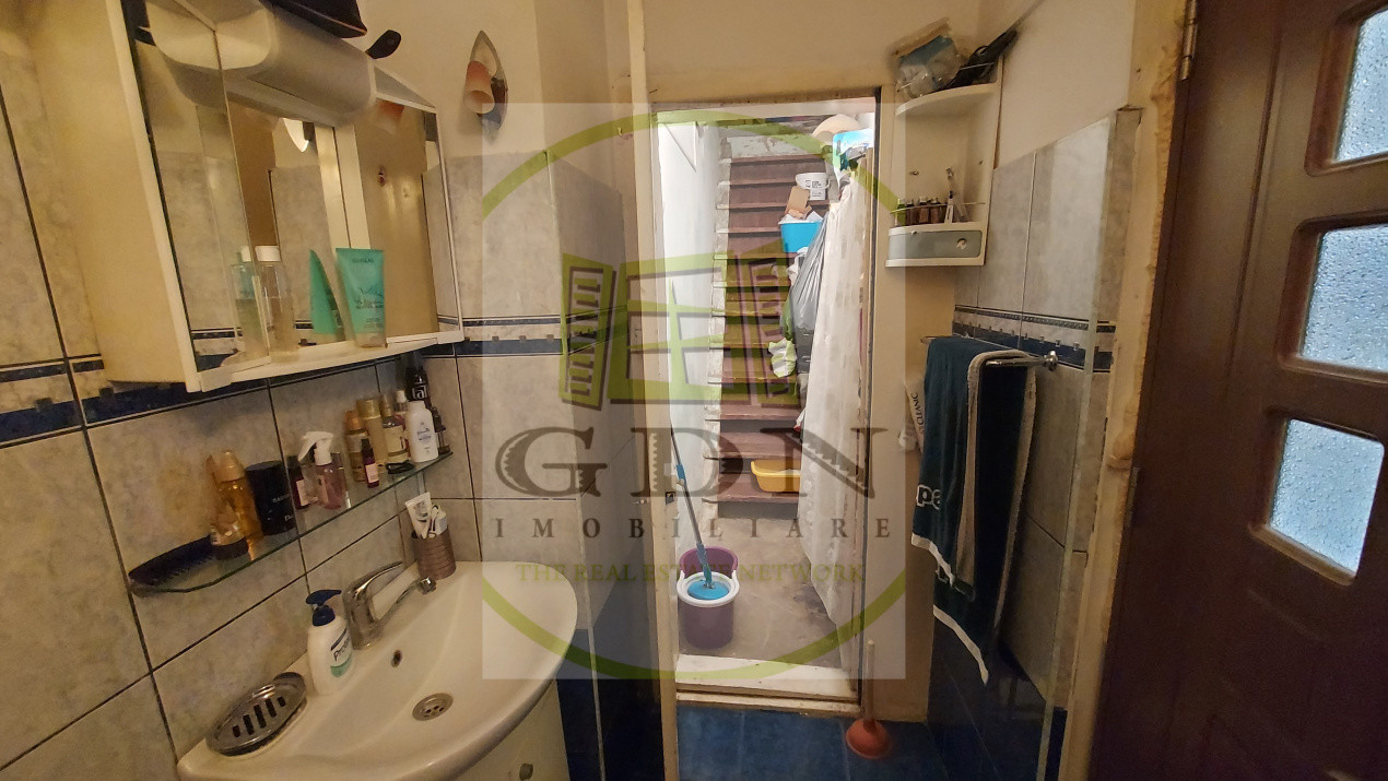 🏡 Casă de vânzare – Strada Lungă, Brașov