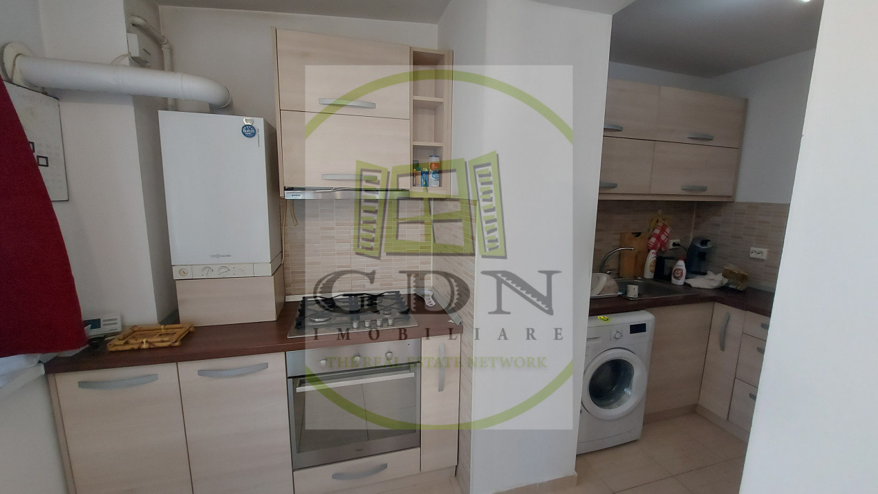 🏡 Casă de vânzare – Strada Lungă, Brașov