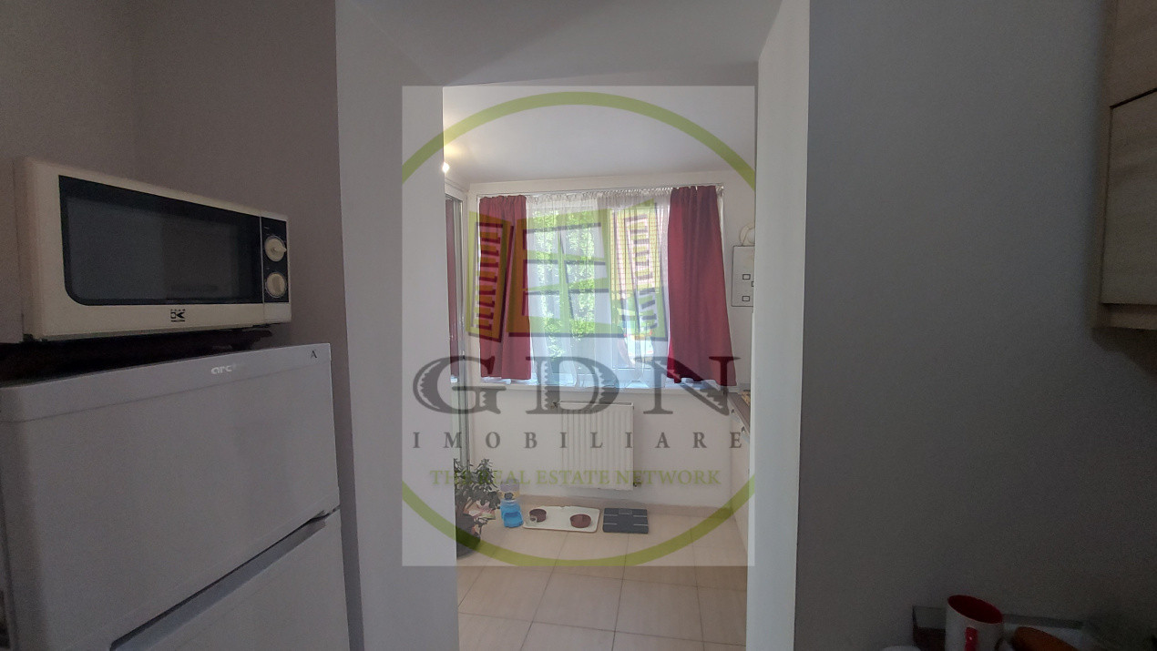 🏡 Casă de vânzare – Strada Lungă, Brașov