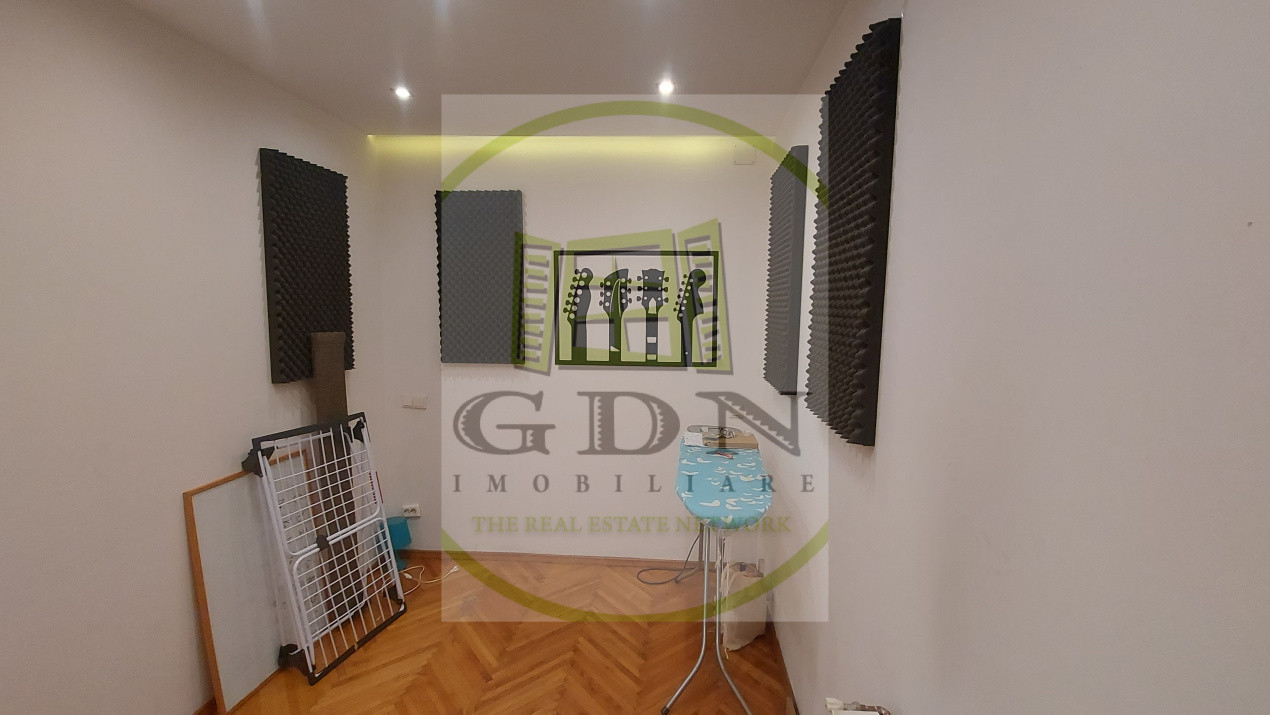 🏡 Casă de vânzare – Strada Lungă, Brașov