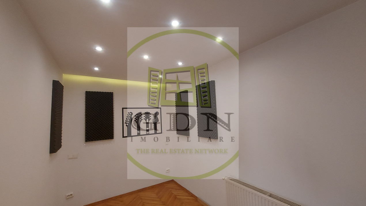 🏡 Casă de vânzare – Strada Lungă, Brașov