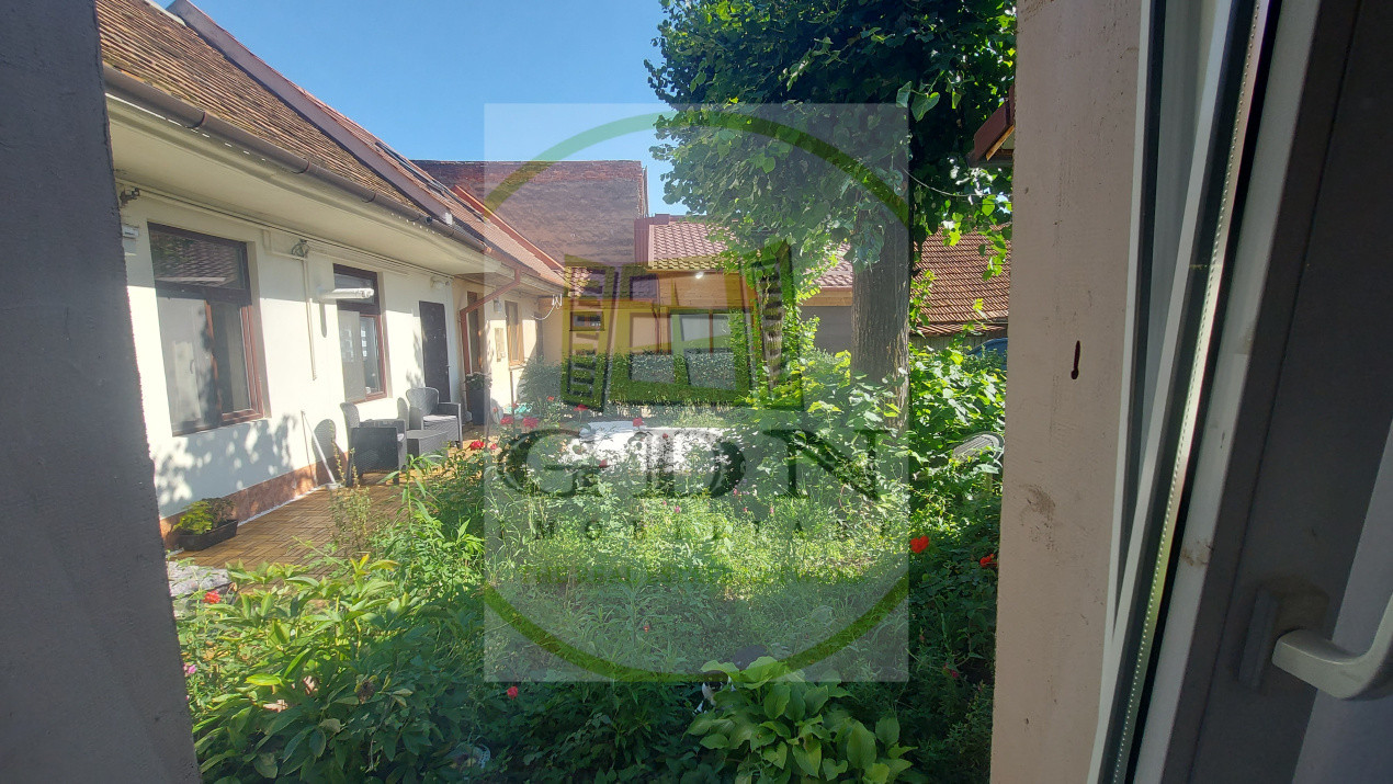 🏡 Casă de vânzare – Strada Lungă, Brașov