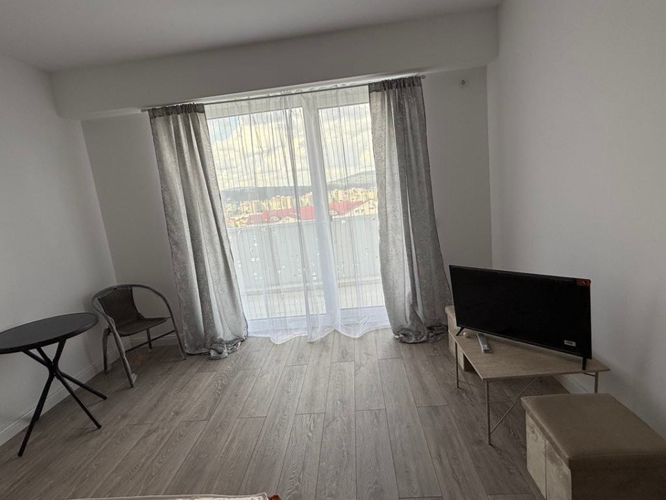 Apartament 1 camera in bloc nou pe Frunzisului si parcare inclusa!