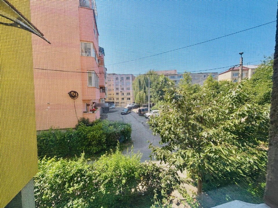 De vanzare apartament 4 camere zona Ultracentrala