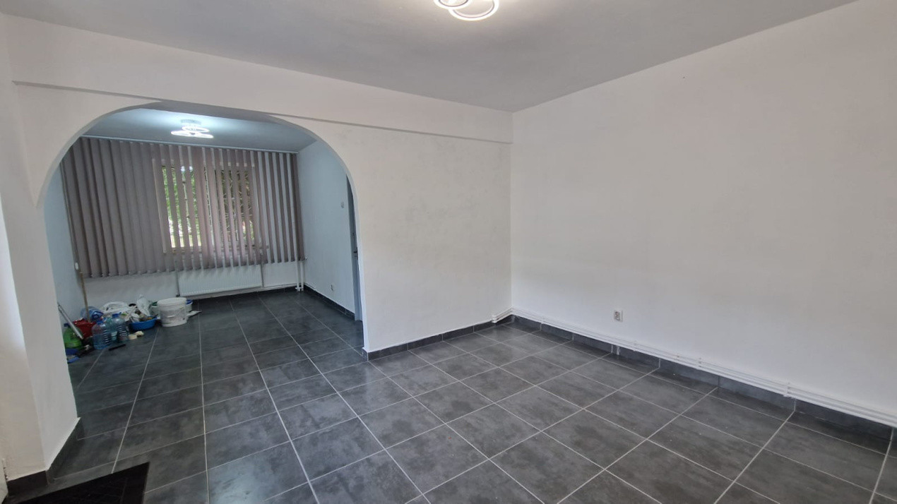 Spatiu comercial, 40mp, George Enescu, zona Gradina Botanica