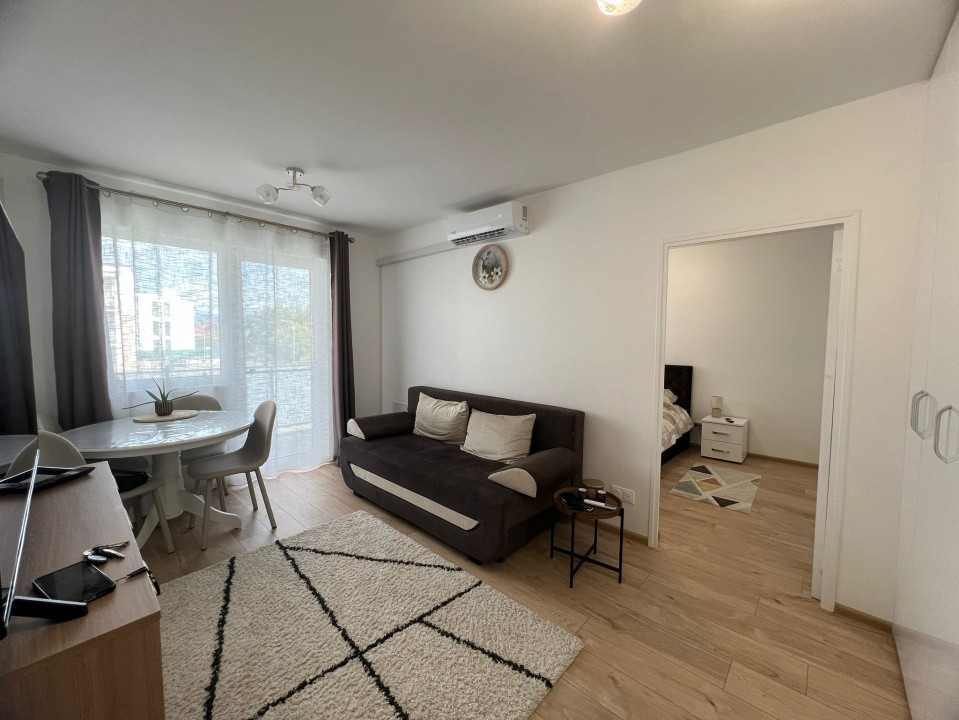 Apartament cu doua camere la prima inchiriere zona de case
