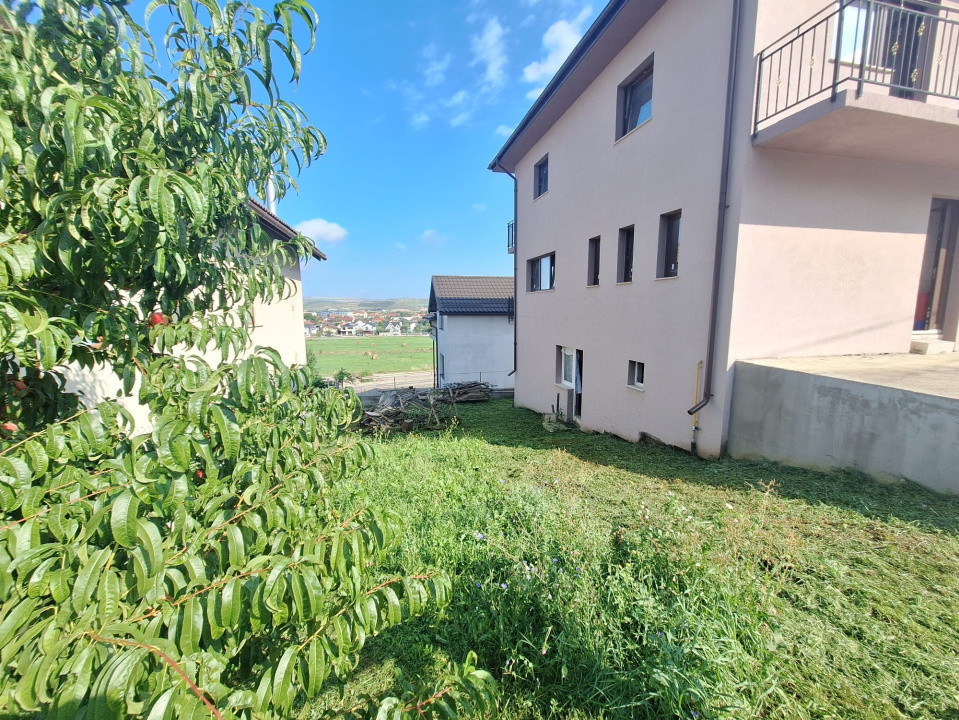 Urgent! Ofertă de vânzare casă finisată în exterior, Dezmir, 172000 Eur