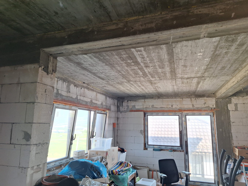 Urgent! Ofertă de vânzare casă finisată în exterior, Dezmir, 172000 Eur