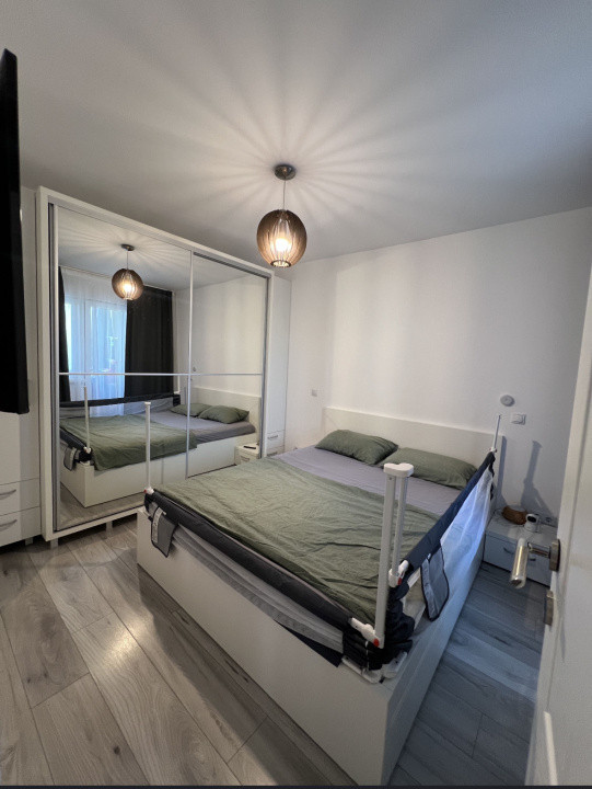 Apartament 2 camere  de vanzare