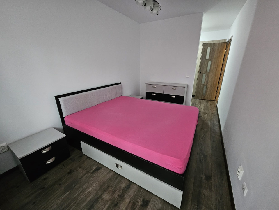 Apartament 3 camere cu balcon 10m, spre vanzare in Magnolia