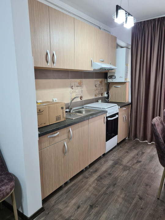 Apartament 3 camere cu balcon 10m, spre vanzare in Magnolia
