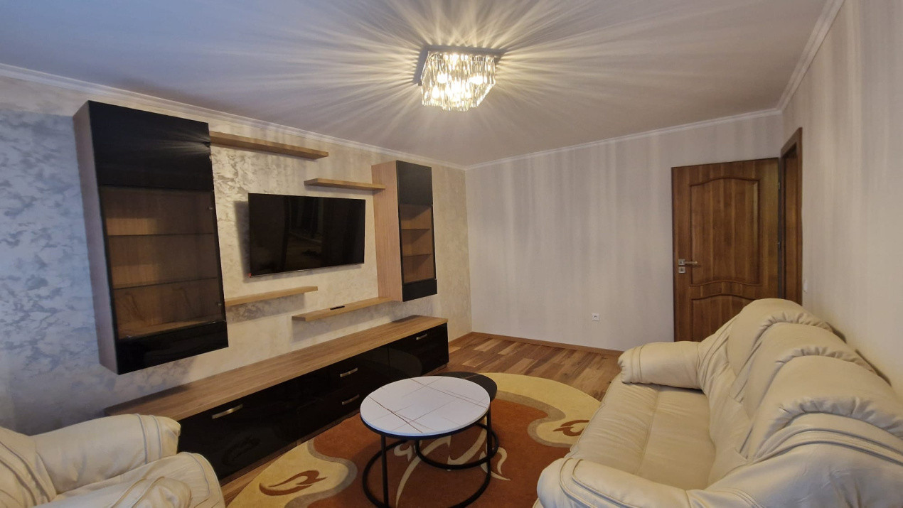 Apartament 2 camere, decomandat, 58mp, cartier Rovine, zona garii