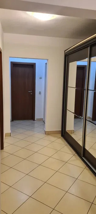 Apartament 3 camere, 73 mp utili, zona Bulevardul Mihai Viteazul