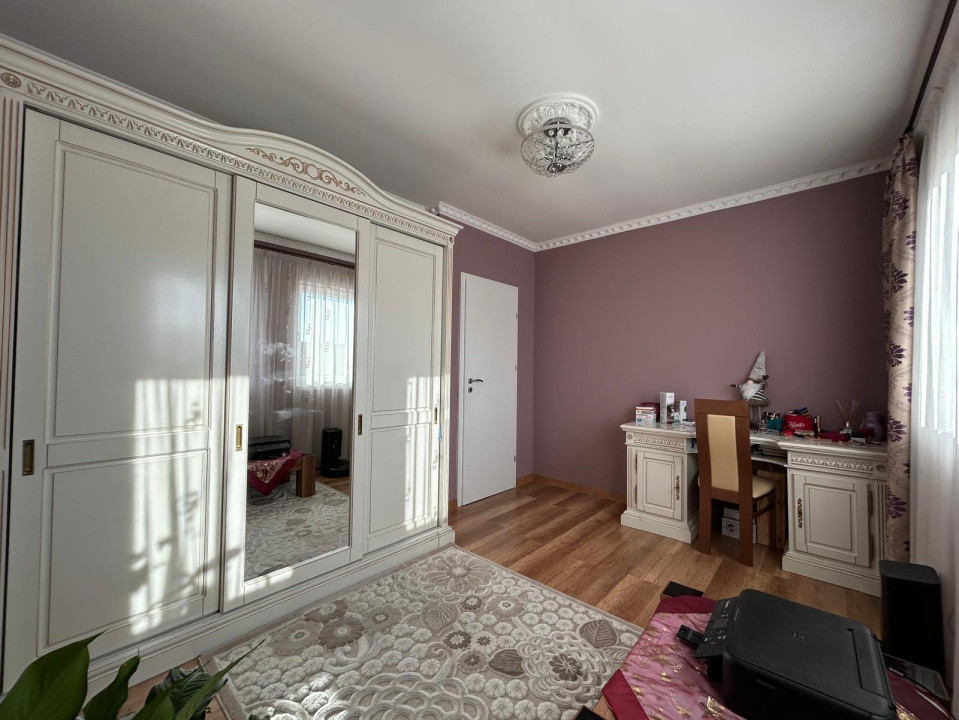 Ofertă de vânzare ap. cu 4 cam.+pod 50 mp., Iris/Oașului