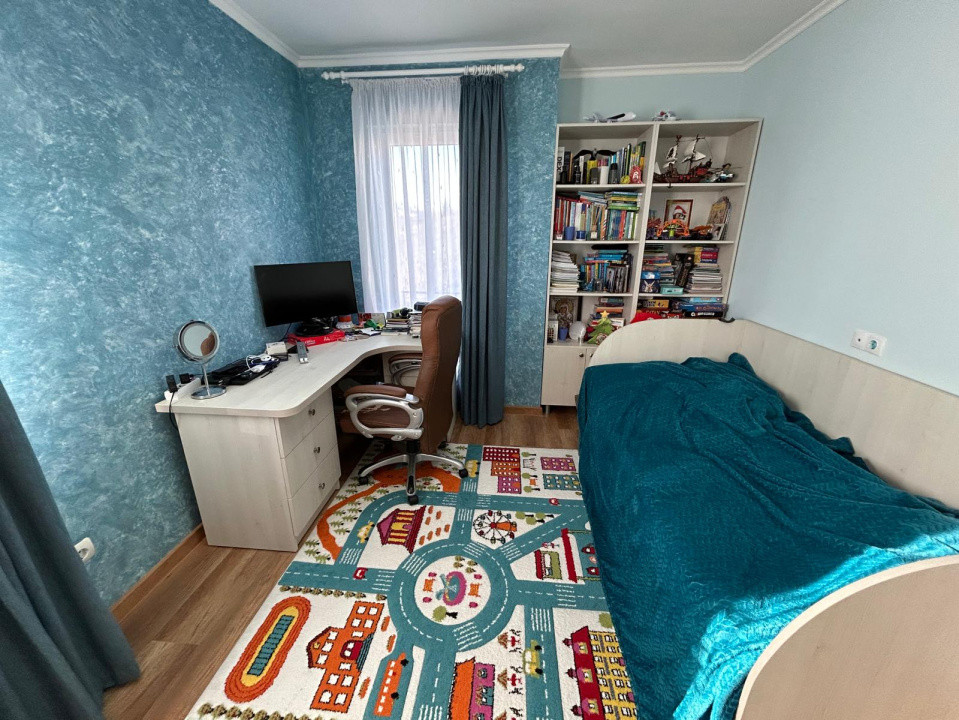 Ofertă de vânzare ap. cu 4 cam.+pod 50 mp., Iris/Oașului