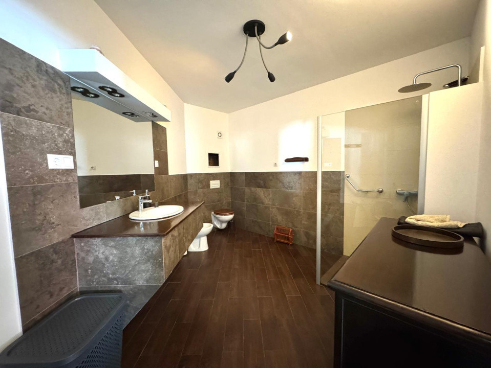 Apartament deosebit de inchiriat - open space - spatios si luminos