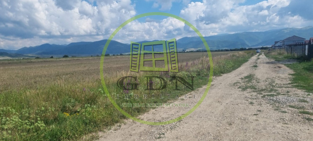 Teren intravilan 480mp,cu autorizatie de constructie,  spre vanzare in Cristian 