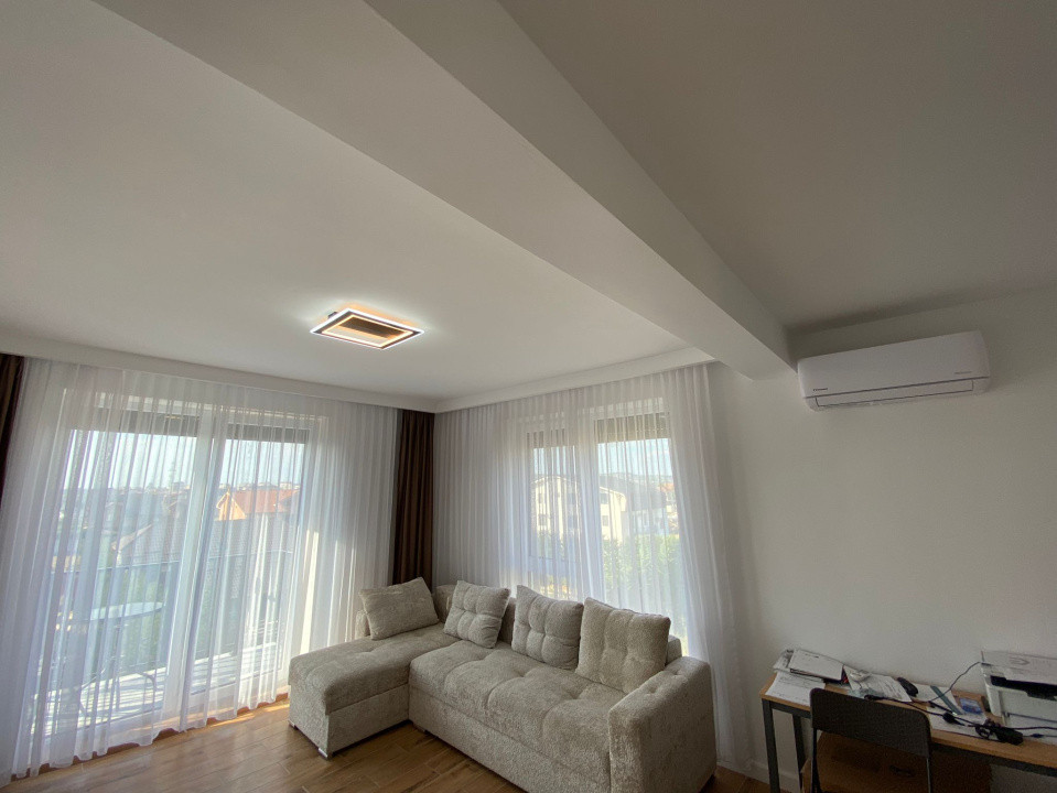 Apart 2 cam, Sânmartin, etaj 3, deține loc de parcare