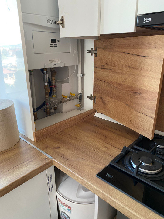 Apart 2 cam, Sânmartin, etaj 3, deține loc de parcare