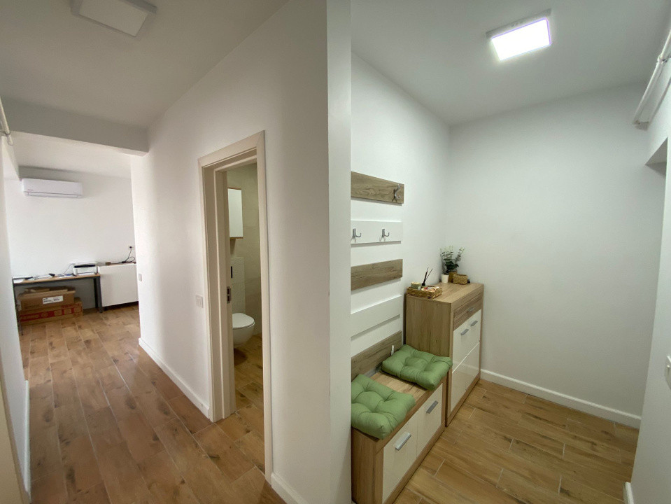 Apart 2 cam, Sânmartin, etaj 3, deține loc de parcare