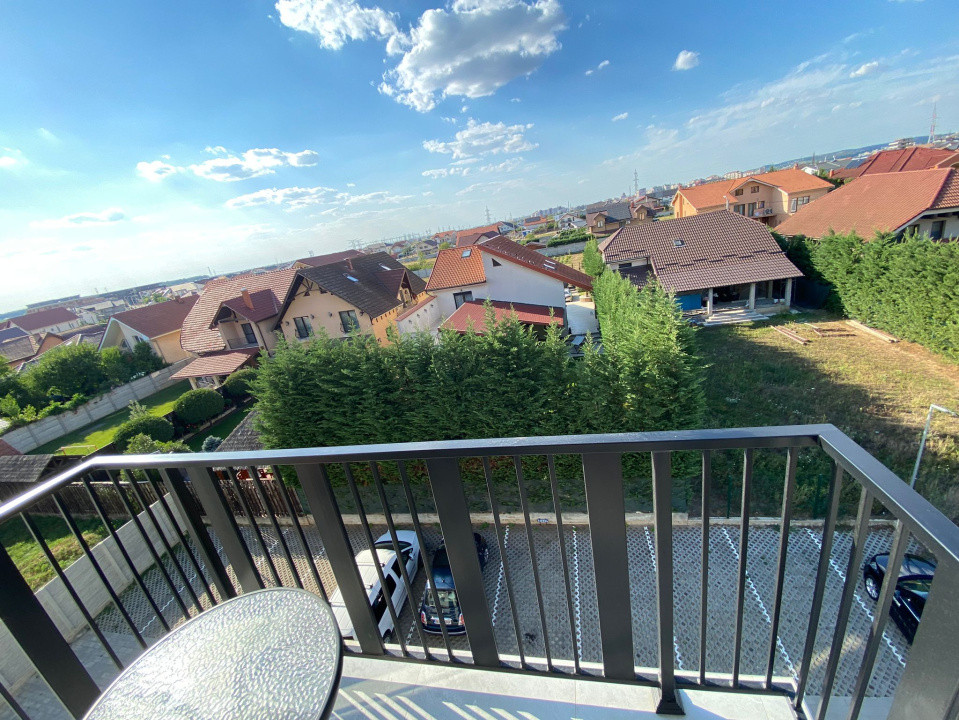 Apart 2 cam, Sânmartin, etaj 3, deține loc de parcare