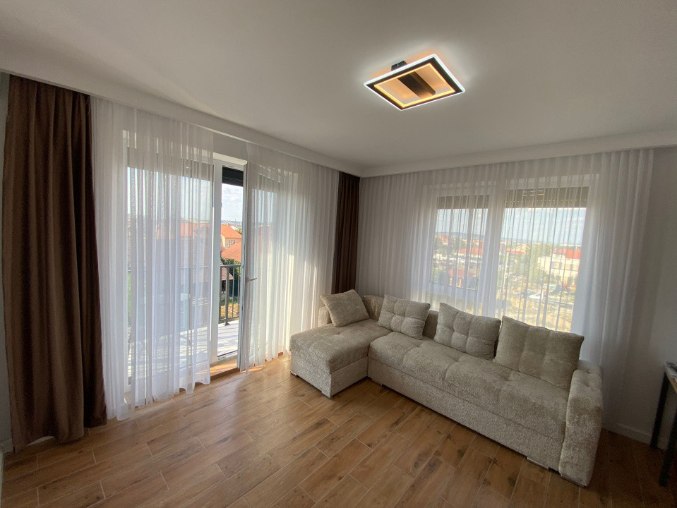 Apart 2 cam, Sânmartin, etaj 3, deține loc de parcare