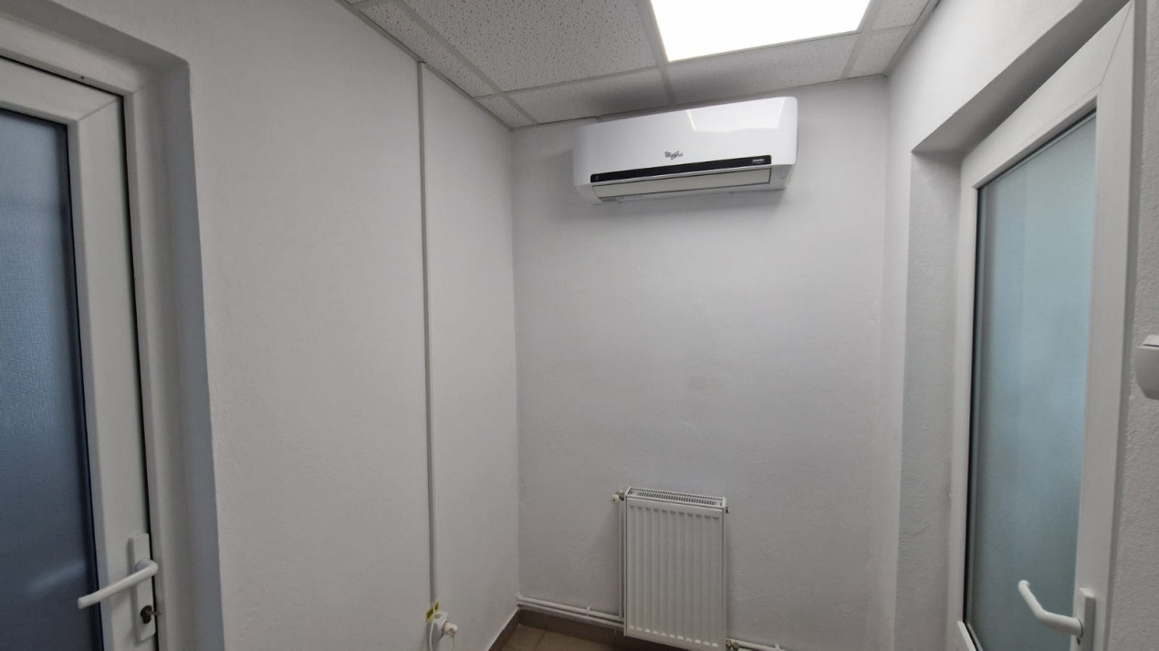 Spatiu de birouri, 44mp, Carcea, zona Ford