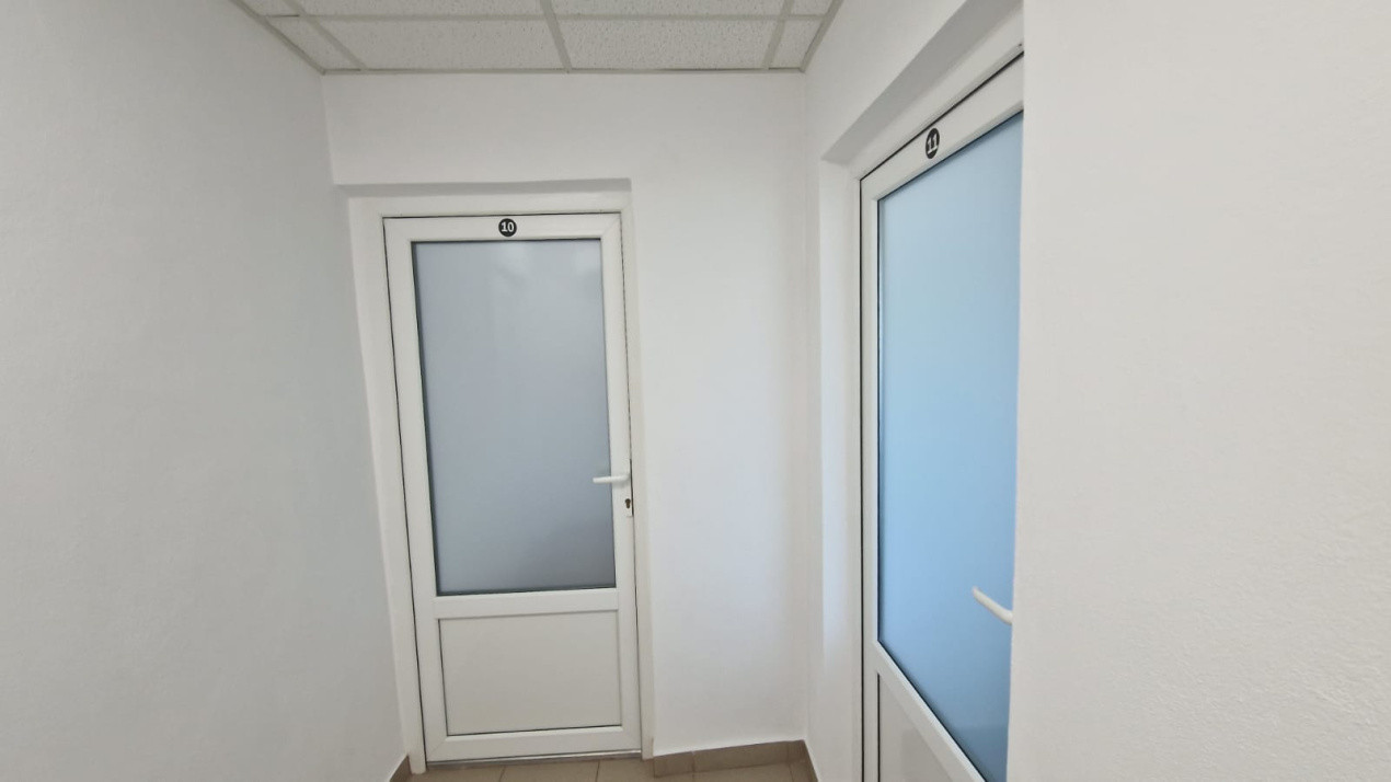 Spatiu de birouri, 44mp, Carcea, zona Ford