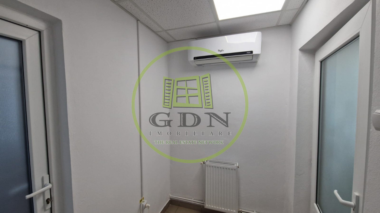 Spatiu de birouri, 44mp, Carcea, zona Ford