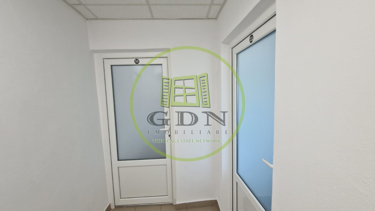 Spatiu de birouri, 44mp, Carcea, zona Ford