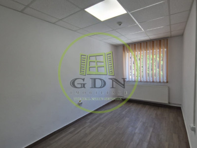 Spatiu de birouri, 44mp, Carcea, zona Ford