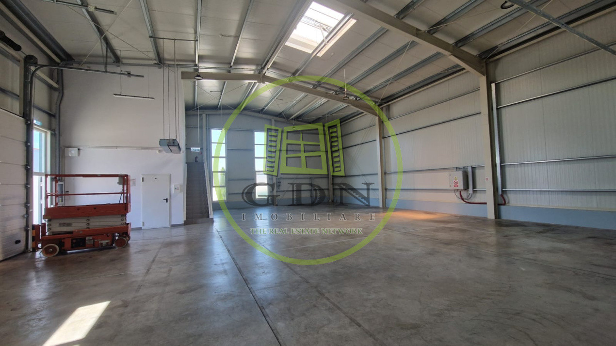 Hala industriala, 600mp, Carcea, zona Ford