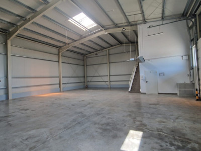 Hala industriala, 600mp, Carcea, zona Ford