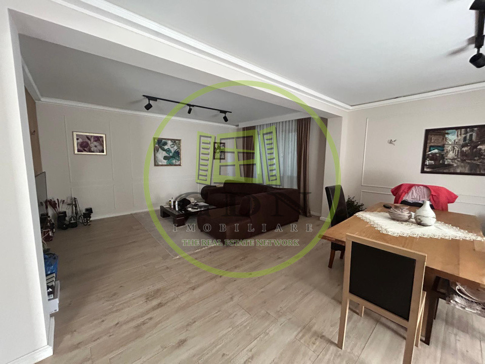 Casa P+1+M, 370 MP teren, 225 MP utili, Central