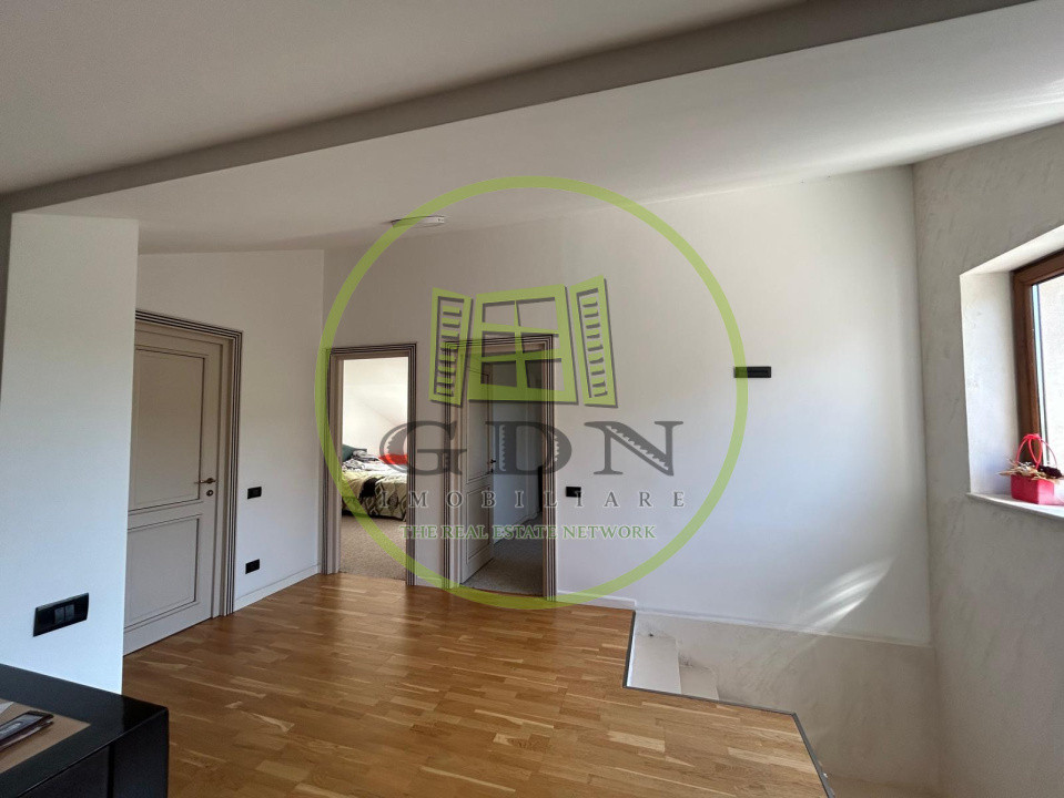 Casa P+1+M, 370 MP teren, 225 MP utili, Central