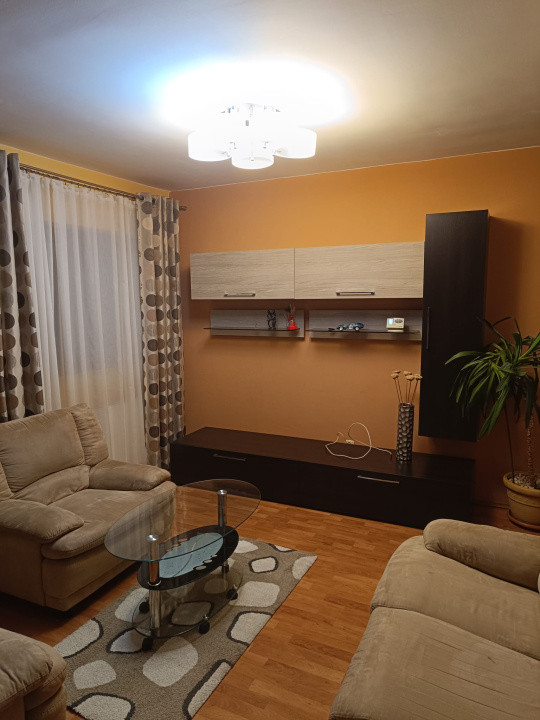 🏡 Apartament de închiriat la vila | 3 camere decomandat | Cartier Tilișca 