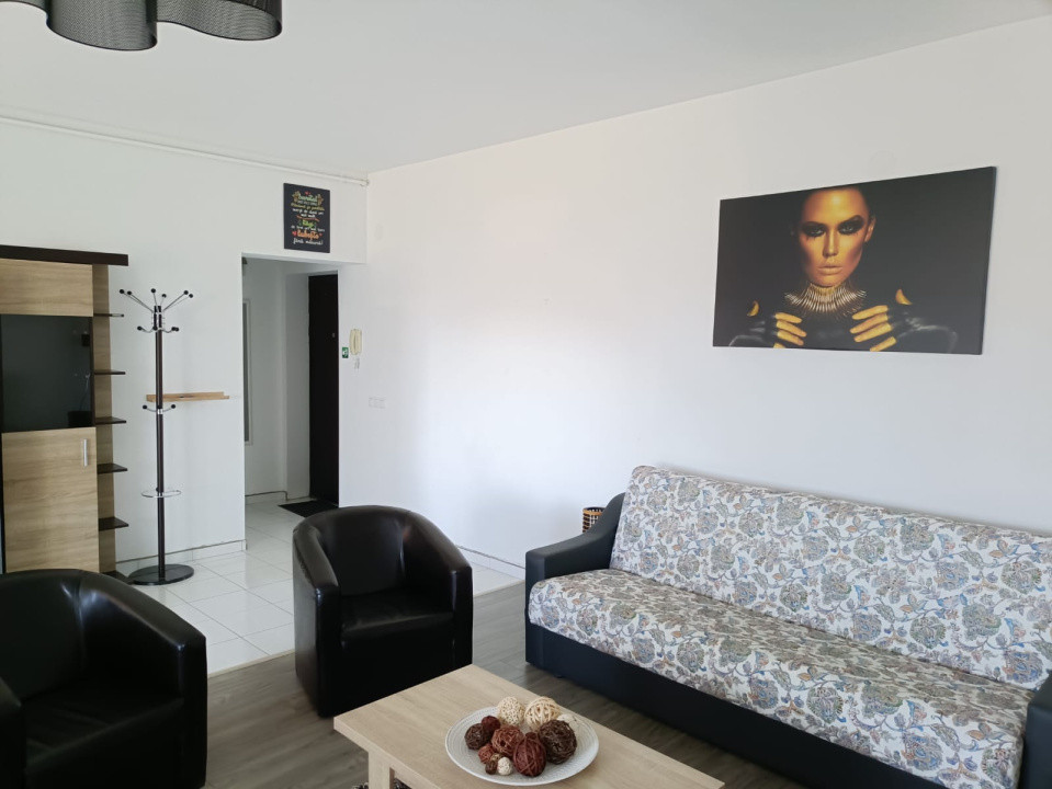 🏡 Apartament de închiriat | 3 camere | 80 mp | Loc de parcare inclus