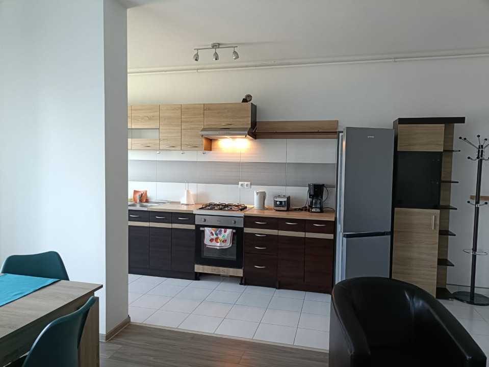 🏡 Apartament de închiriat | 3 camere | 80 mp | Loc de parcare inclus