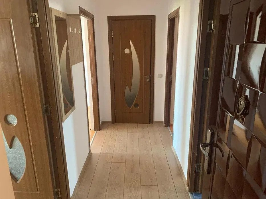 🏡 Apartament de închiriat | 3 camere | 70 mp | Vilă – Turnișor