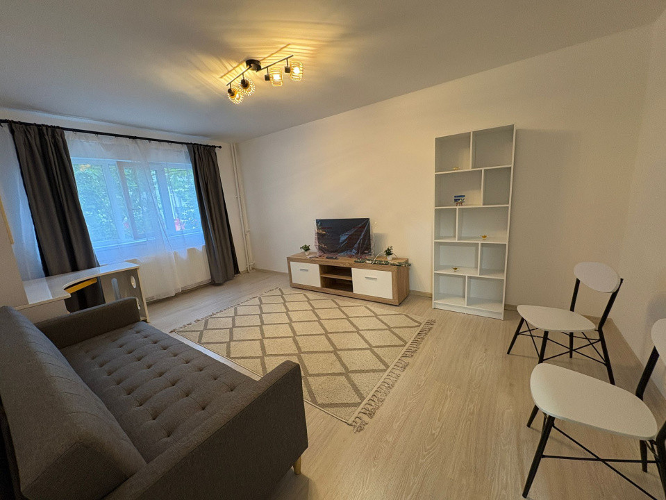 Apartament, 2 camere, 60 mp , Cartier Brazda, zona Unitatea Militara