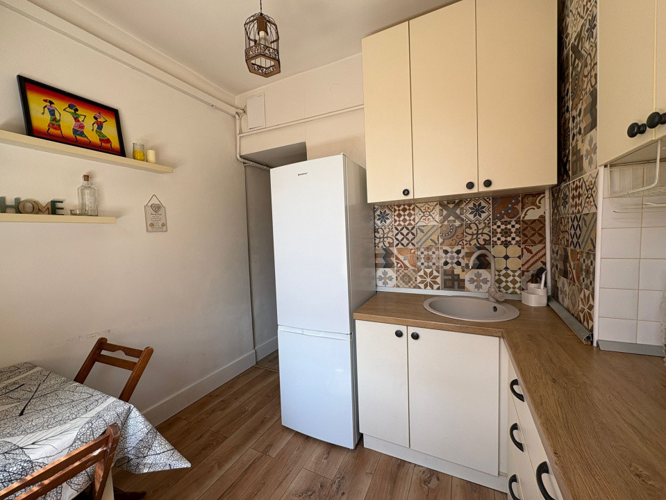 Apartament 2 camere, 53mp, decomandat, Centru, zona Ramada.