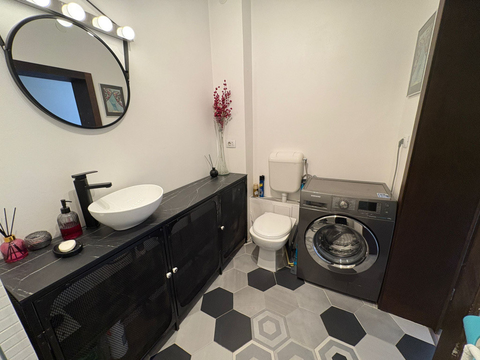 Apartament 2 camere, 53mp, decomandat, Centru, zona Ramada.
