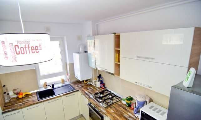 Apartament decomandat Coresi Avantgarden