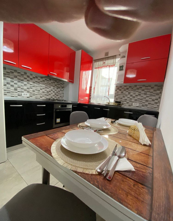  Coresi Kasper, Brașov -apartament 2 camere decomandat