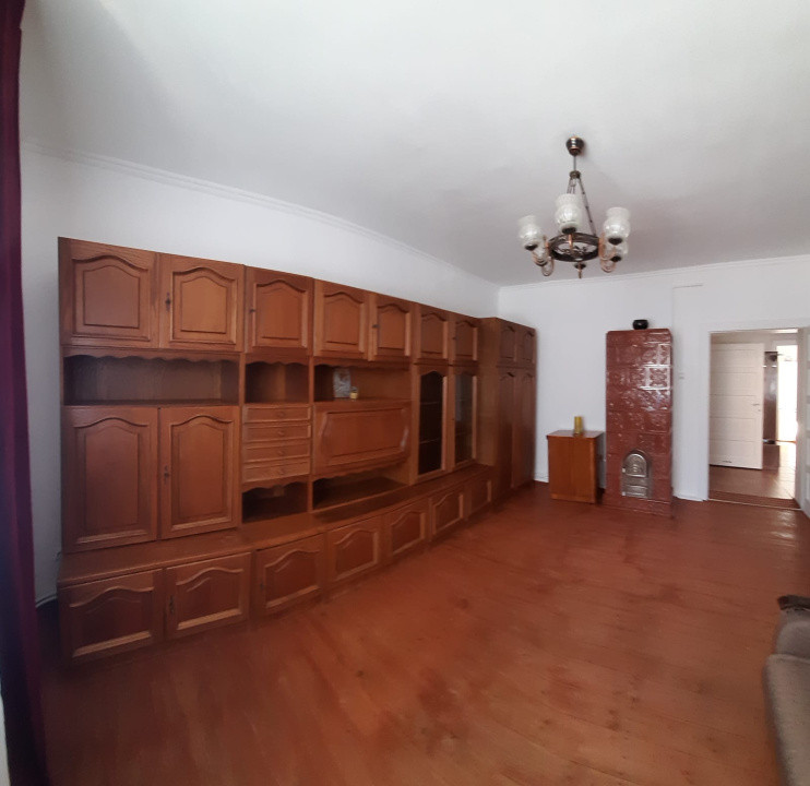 casa 2 cam 85mp,curte490mp,spre inchiriere  in Trei Stejari