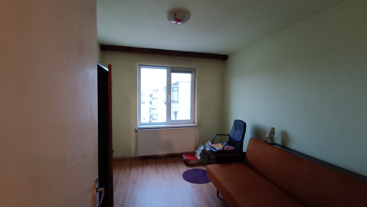 Apartament spațios cu 4 camere de vânzare -Reghin -Unirii