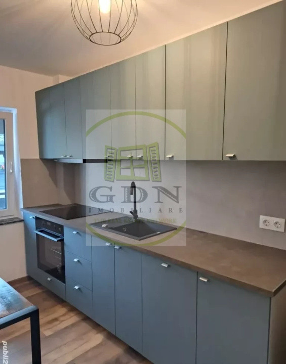 Inchiriere apartament 3 camere Coresi, Brașov