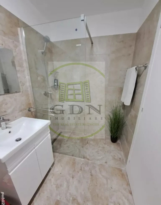 Inchiriere apartament 3 camere Coresi, Brașov
