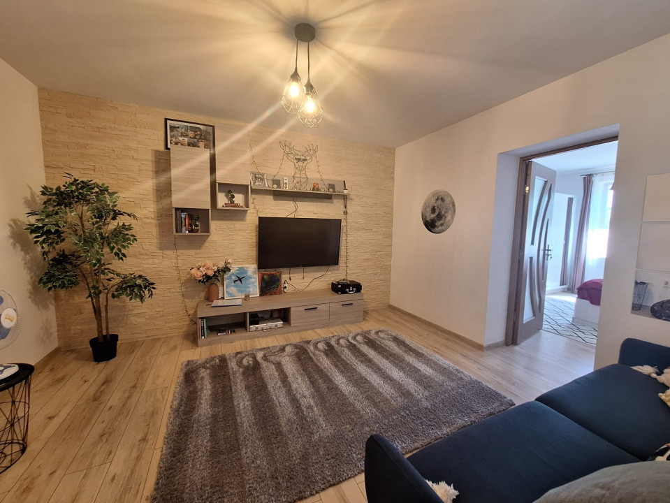 Ofertă de vânzare casă 77 mp + 950 curte,114 900 euro, com. Luna, Campia Turzii.