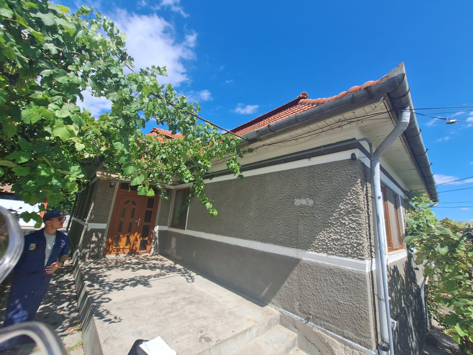 Ofertă de vânzare casă 77 mp + 950 curte,114 900 euro, com. Luna, Campia Turzii.
